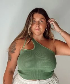 PIPE AND ROW SPRING '22 CASSIE CRISS CROSS TANK