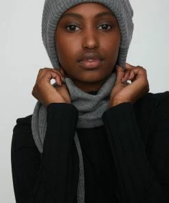 JUST FEMALE CLOUDY BEANIE GREY MELANGE SALE