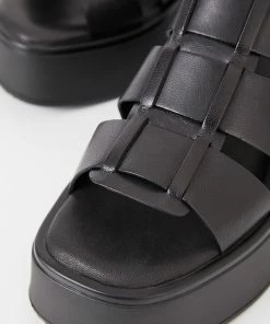 VAGABOND COURTNEY FISHERMAN SANDALS SPRING '22