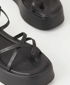 VAGABOND COURTNEY STRAPPY SANDALS