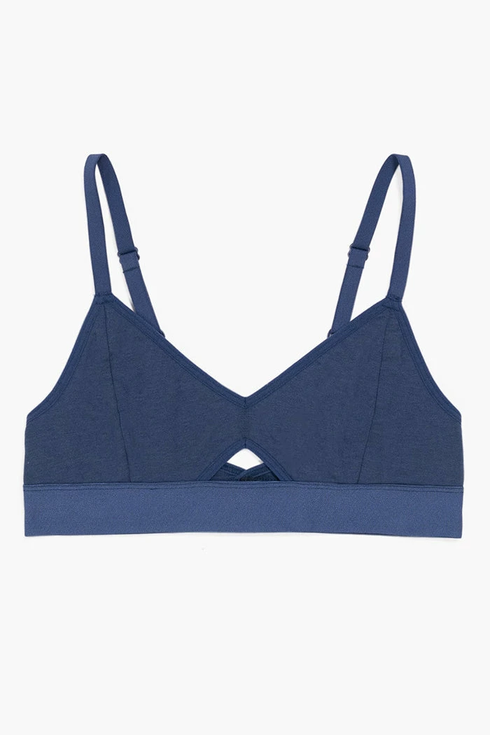 RICHER POORER CUT OUT BRALETTE MOONLIT OCEAN SPRING '22 2 RICHER POORER CUT OUT BRALETTE MOONLIT OCEAN SPRING '22