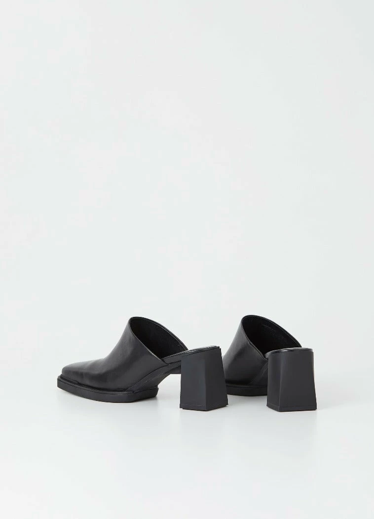 VAGABOND EDWINA MULES SPRING '22 4 VAGABOND EDWINA MULES SPRING '22