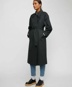JUST FEMALE CLEVER TRENCHCOAT SPRING '22