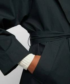 JUST FEMALE CLEVER TRENCHCOAT SPRING '22