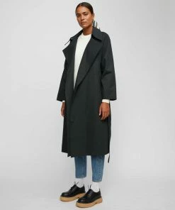 JUST FEMALE CLEVER TRENCHCOAT SPRING '22