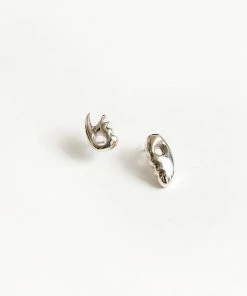WOLF CIRCUS SPRING'22 ESTHER STUDS