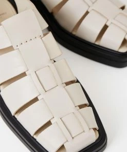 VAGABOND EYRA FISHERMAN SANDAL SPRING '22