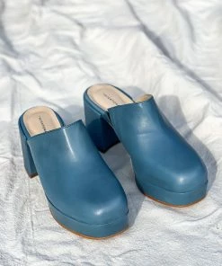 INTENTIONALLY BLANK FACTS MULE