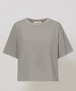 FILOSOFIA SUSTAINABILITY JADE CROPPED TEE 13 FILOSOFIA SUSTAINABILITY JADE CROPPED TEE