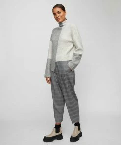 JUST FEMALE VALUE TROUSERS