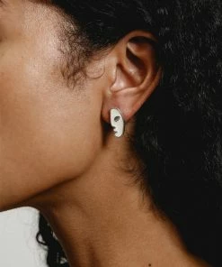 WOLF CIRCUS SPRING '22 FIONA STUDS