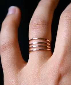 HANNAH NAOMI HAMMERED MEDIUM STACKING RING NEW IN