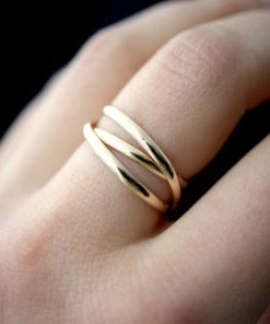 HANNAH NAOMI SPRING '22 INFINITY SPIRAL RING