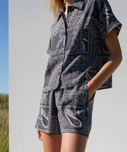 JUST FEMALE MAID SHORTS SPRING '22