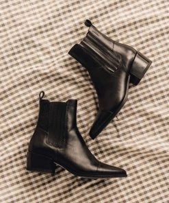 VAGABOND SHOES MARJA BLACK LEATHER BOOTS 15 VAGABOND SHOES MARJA BLACK LEATHER BOOTS