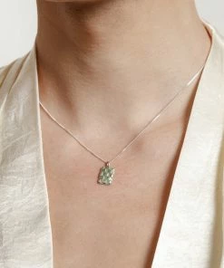 WOLF CIRCUS PENNY NECKLACE NEW IN