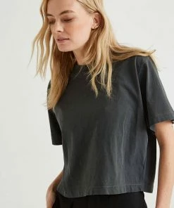 RICHER POORER SHORT SLEEVE CROP TEE STRETCH LIMO NEW IN