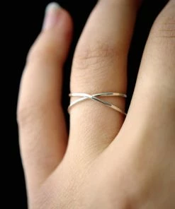 HANNAH NAOMI X STACKING RING